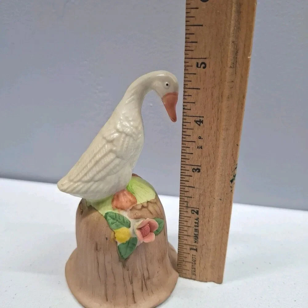 Unbranded vintage ceramic